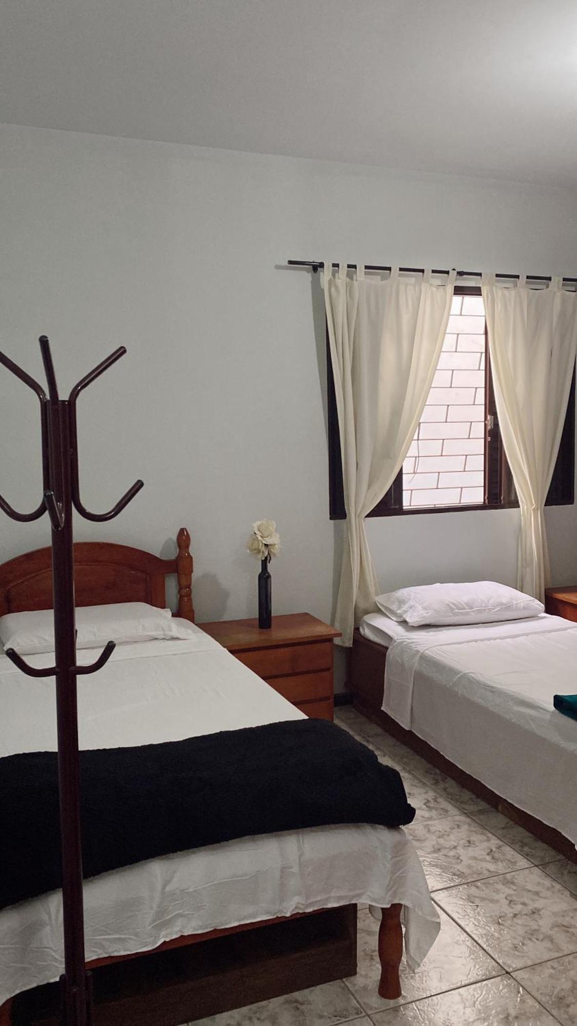 Triana Guest House Foz do Iguacu Exterior photo