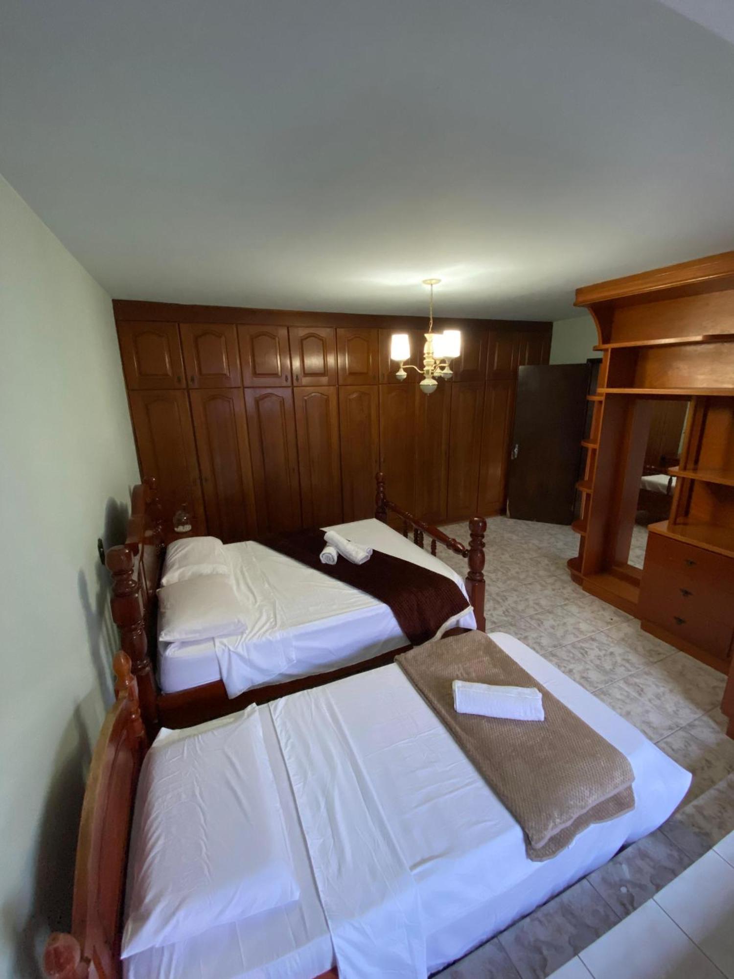 Triana Guest House Foz do Iguacu Exterior photo